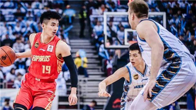 CBA綜合：深圳斬獲八連勝 龍獅90:89驚險戰勝江蘇隊結束七連敗