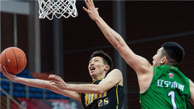 CBA綜合消息：廣東135:122戰(zhàn)勝青島隊(duì)豪取十四連勝 遼寧不敵廣廈